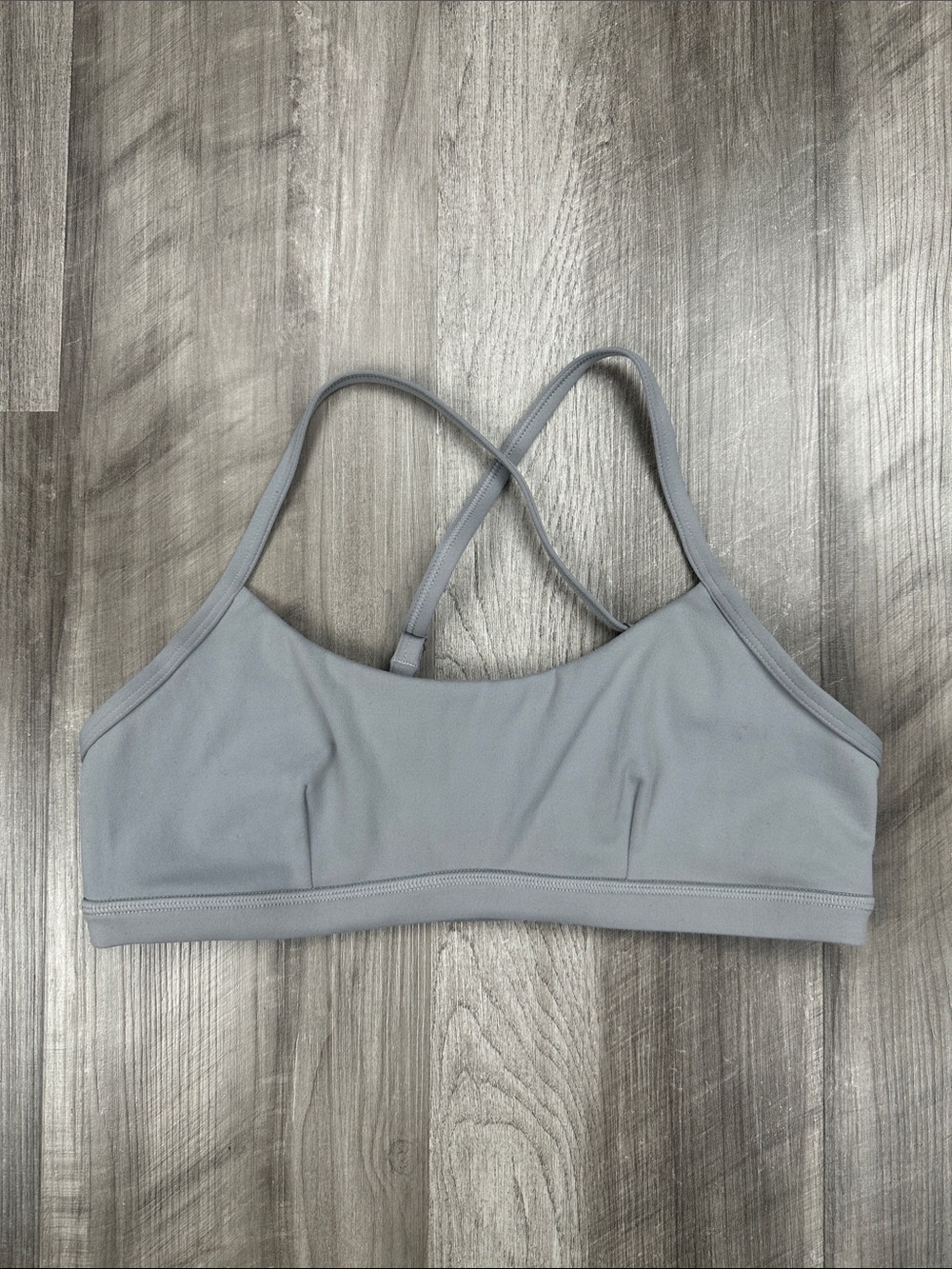 Sweetflexx Flex Feather Gray Sunday Sports Bra (NWOT) - Medium